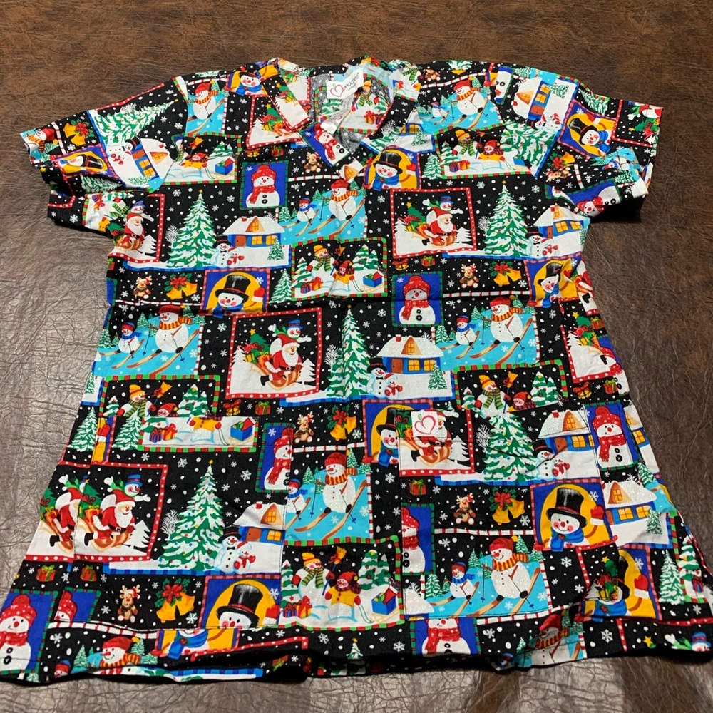 Scrub shirt